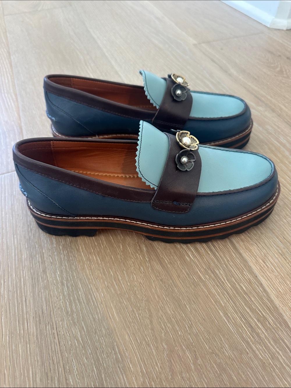 Coach Two-Tone Light Blue and Dark Blue Leather Flower-Trim Loafers - Picture 5 of 7